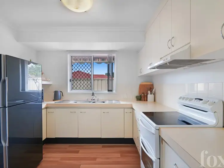 Fifth view of Homely semi-detached listing, 2/6 Hentdale Court, Labrador QLD 4215