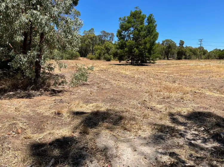 1 Rockdale Place, Lesmurdie WA 6076