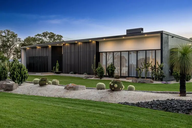 Project Black - 183 Postle Street, Mount Rascal QLD 4350