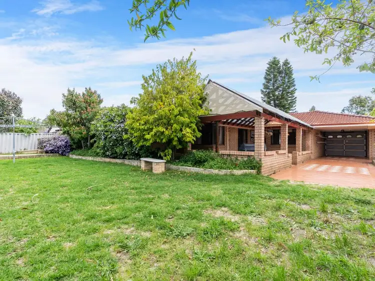 Second view of Homely house listing, 5 Windarra Way, Armadale WA 6112