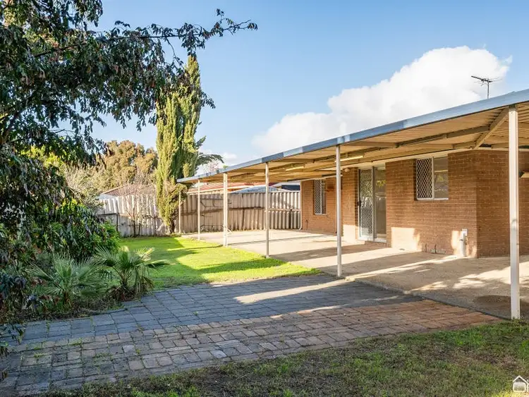 Third view of Homely house listing, 9 Pendragon Court, Camillo WA 6111