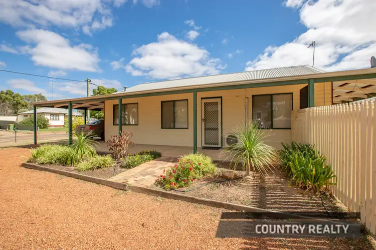 9 Turner Street, Northam WA 6401