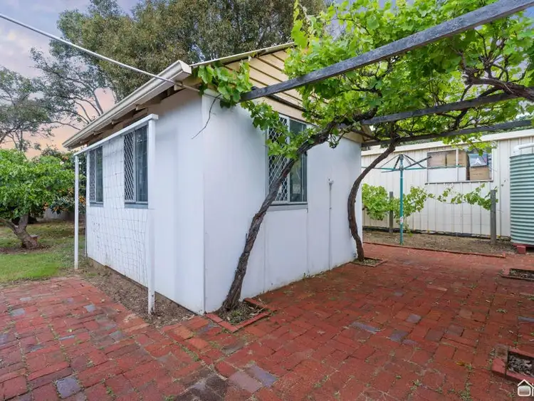 Fifth view of Homely house listing, 10 Doradel Avenue, Mount Nasura WA 6112