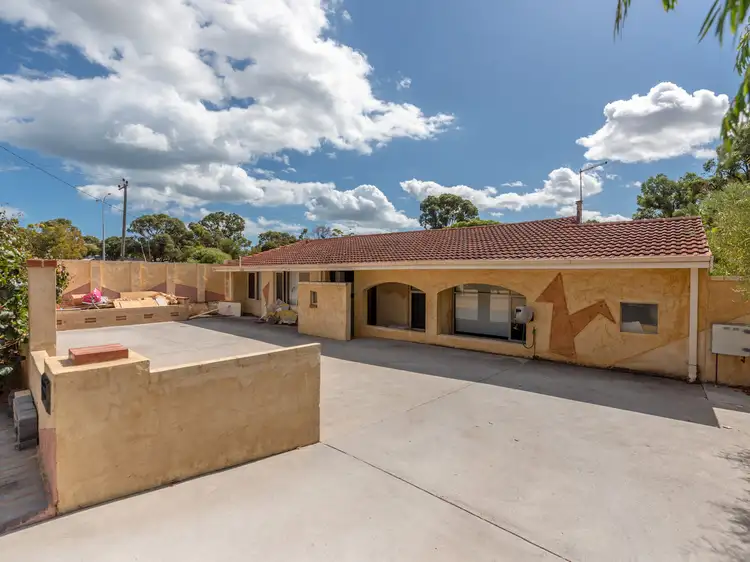 3 Albion Street, Craigie WA 6025