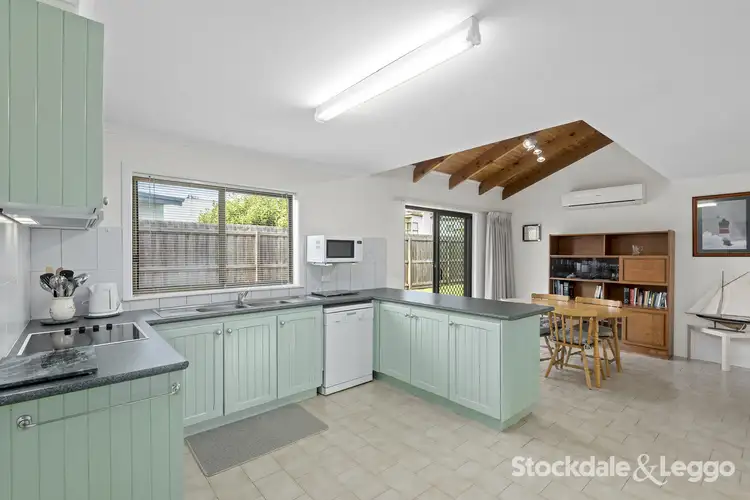 1/17 Manning Street, St Leonards VIC 3223