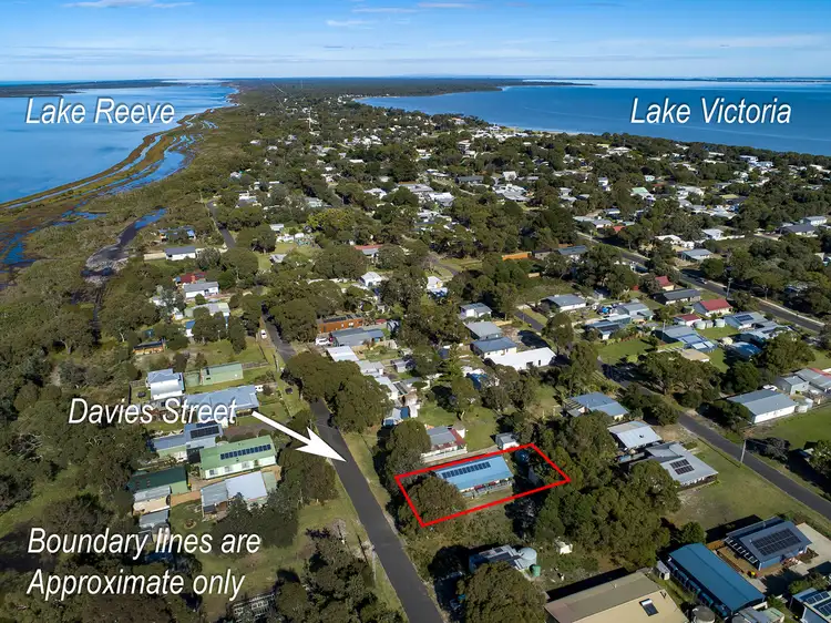 51 Davies Street, Loch Sport VIC 3851