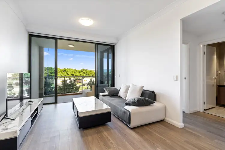 5217 Harbourview Drive, Hope Island QLD 4212