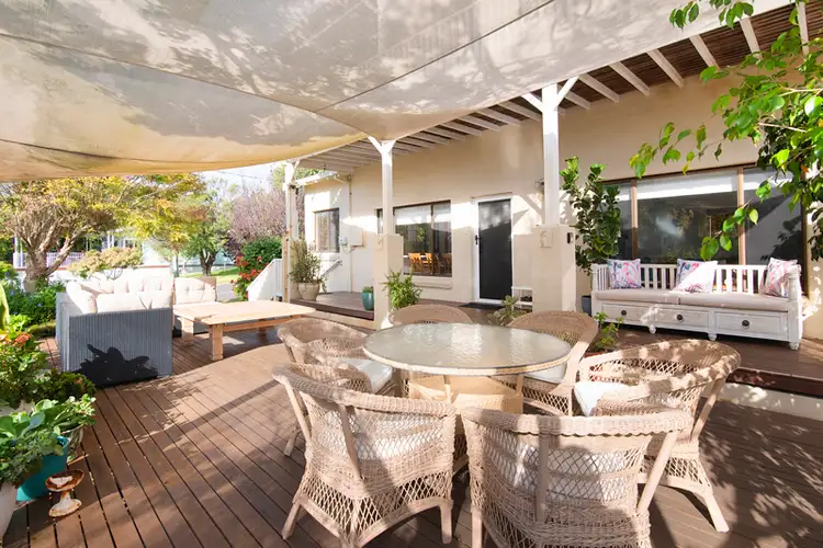 10 North Street, Dunsborough WA 6281