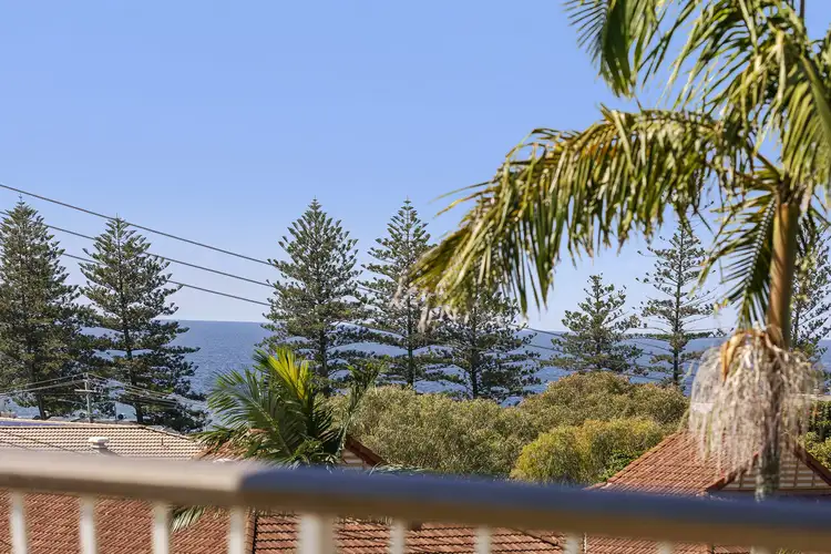 2/36 Ewart Street, Burleigh Heads QLD 4220