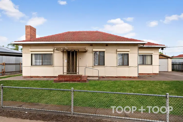 4 Kenmare Street, Taperoo SA 5017