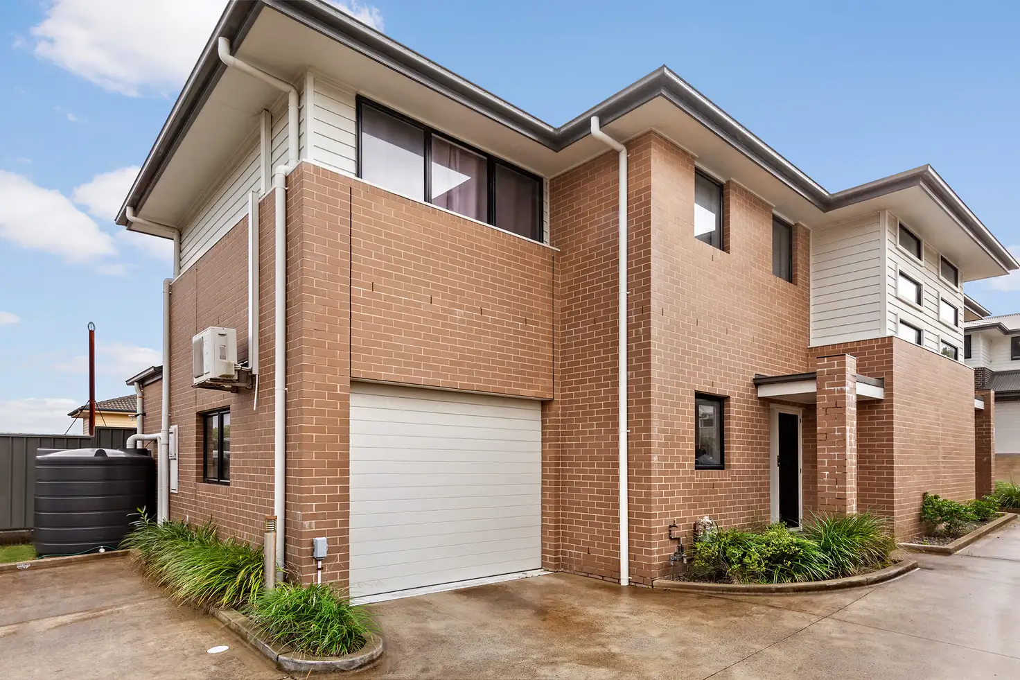 Main view of Homely townhouse listing, 2/126 Croudace Road, Elermore Vale NSW 2287