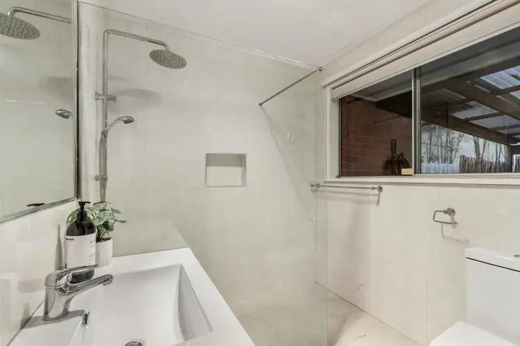 Third view of Homely house listing, 42 Felix Grove, Mooroolbark VIC 3138