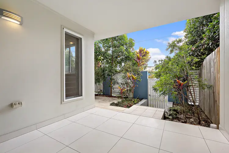 Third view of Homely unit listing, 4/275 Cornwall Street, Greenslopes QLD 4120