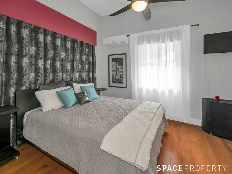 Fifth view of Homely house listing, 1 Thornbury Street, Spring Hill QLD 4000