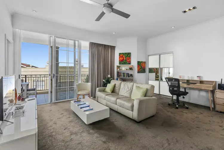 Fourth view of Homely unit listing, 2045/3029 The Boulevarde, Carrara QLD 4211