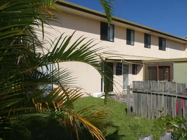 15/111 Little Usher Avenue, Labrador QLD 4215