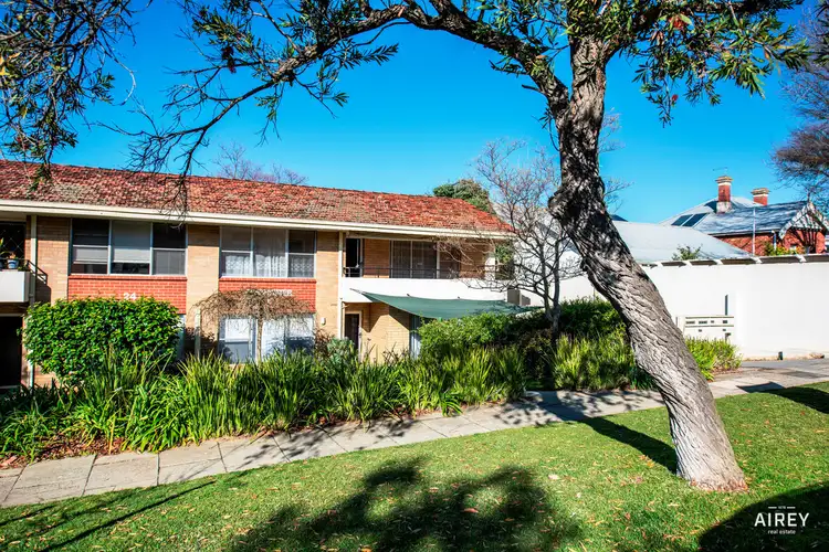 6/24 Freshwater Parade, Claremont WA 6010