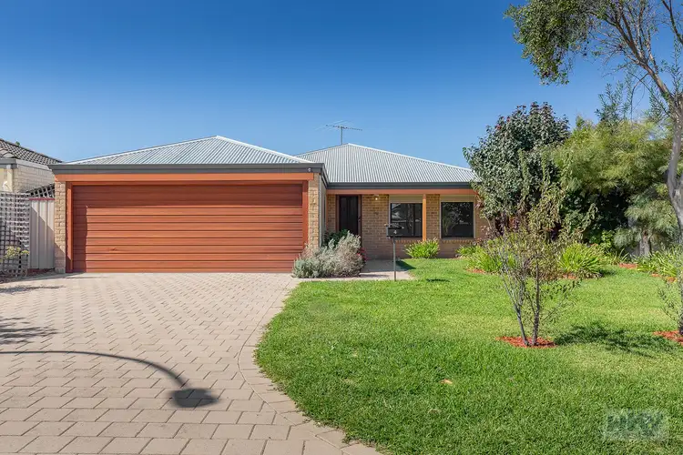 4 Wintergreene Drive, Bennett Springs WA 6063