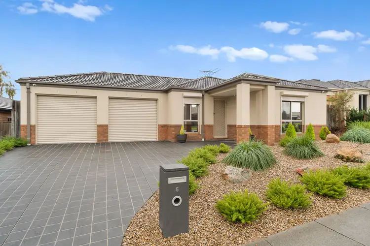 5 Triumph Way, Skye VIC 3977