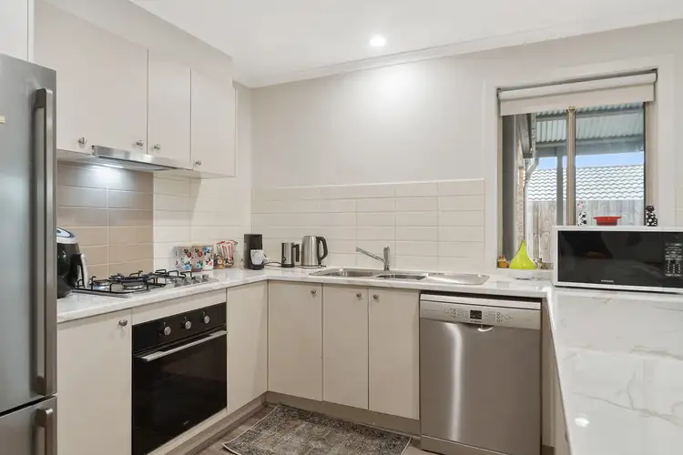 Third view of Homely house listing, 5 Triumph Way, Skye VIC 3977
