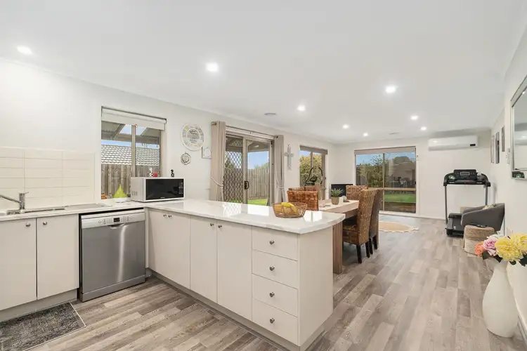 Fourth view of Homely house listing, 5 Triumph Way, Skye VIC 3977