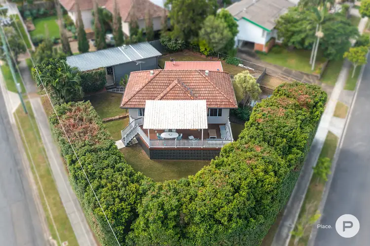 3 Pfingst Road, Wavell Heights QLD 4012