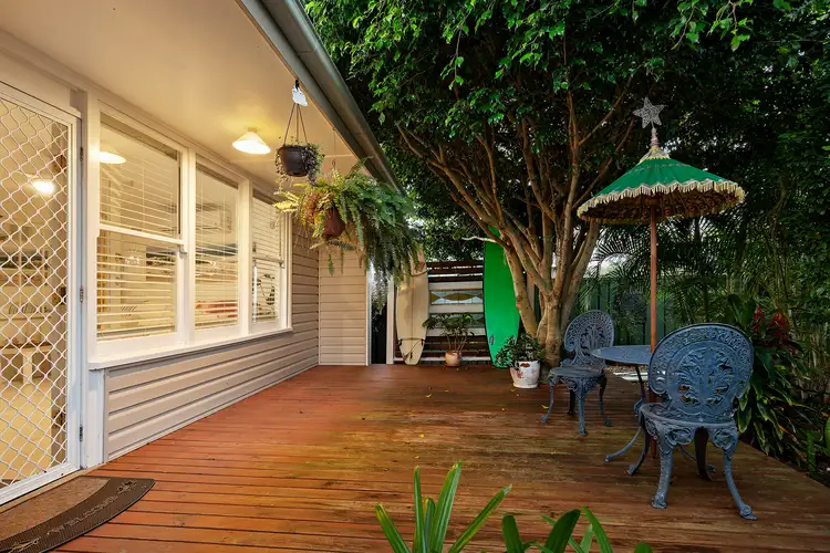 30 Alexander Avenue, Caves Beach NSW 2281