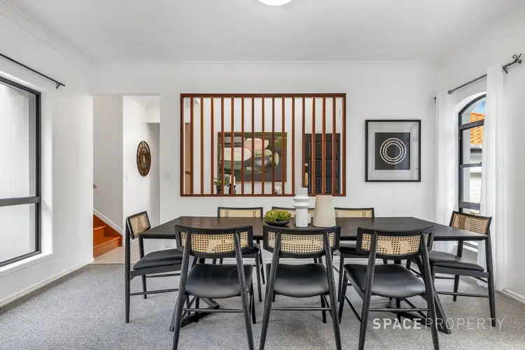 Fifth view of Homely house listing, 8 Sunset Place, Carindale QLD 4152