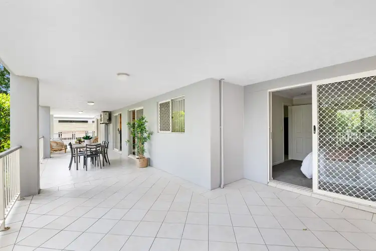 Main view of Homely apartment listing, 3/35 Belgrave Street, Balmoral QLD 4171