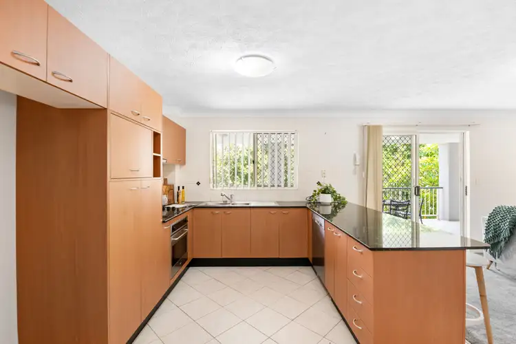Fourth view of Homely apartment listing, 3/35 Belgrave Street, Balmoral QLD 4171