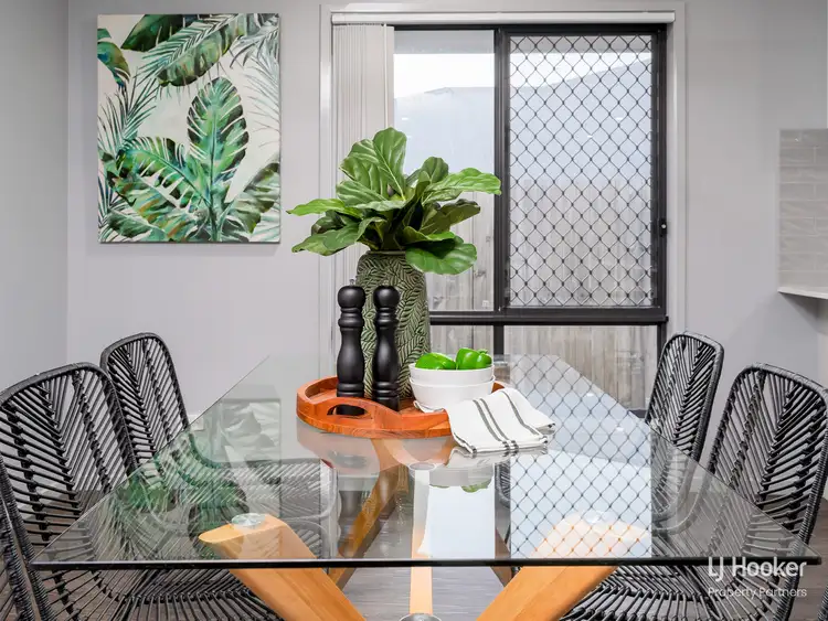 Third view of Homely house listing, 28 Ismaeel Circuit, Kuraby QLD 4112