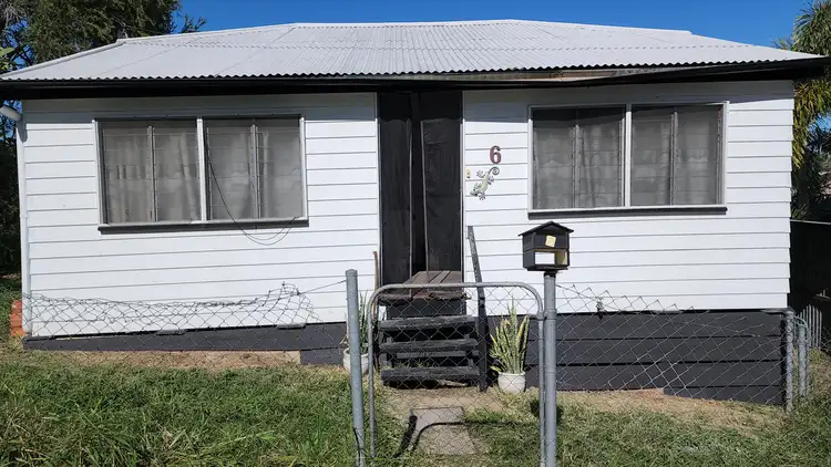 6 North Street, Mount Morgan QLD 4714
