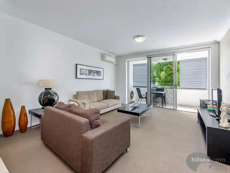 128/1-7 Moores Crescent, Varsity Lakes QLD 4227