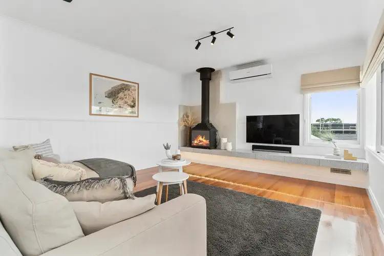 Fifth view of Homely house listing, 8 Wynnstay Road, Mount Eliza VIC 3930
