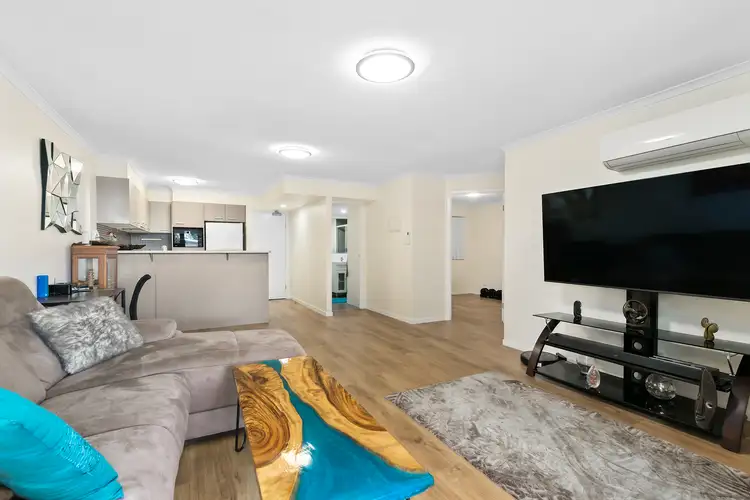 Sixth view of Homely apartment listing, 3/269 Nursery Road, Holland Park QLD 4121