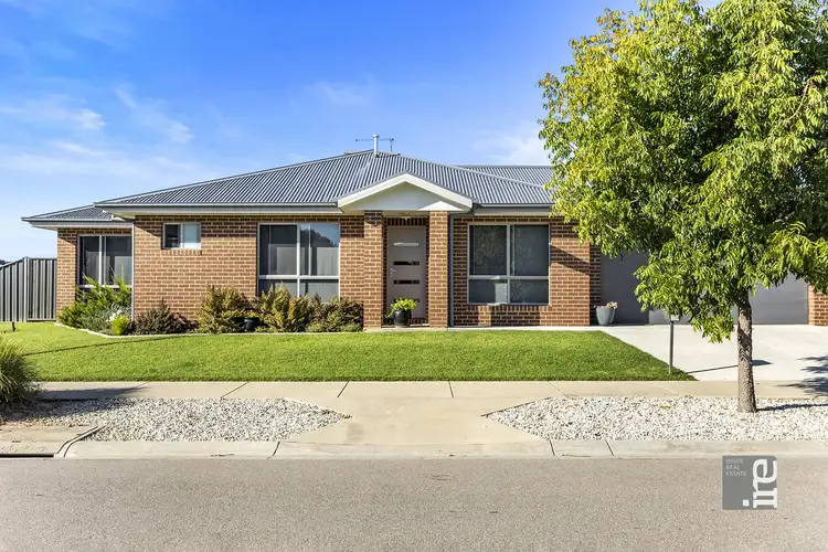 12 Corncob Boulevard, Wangaratta VIC 3677