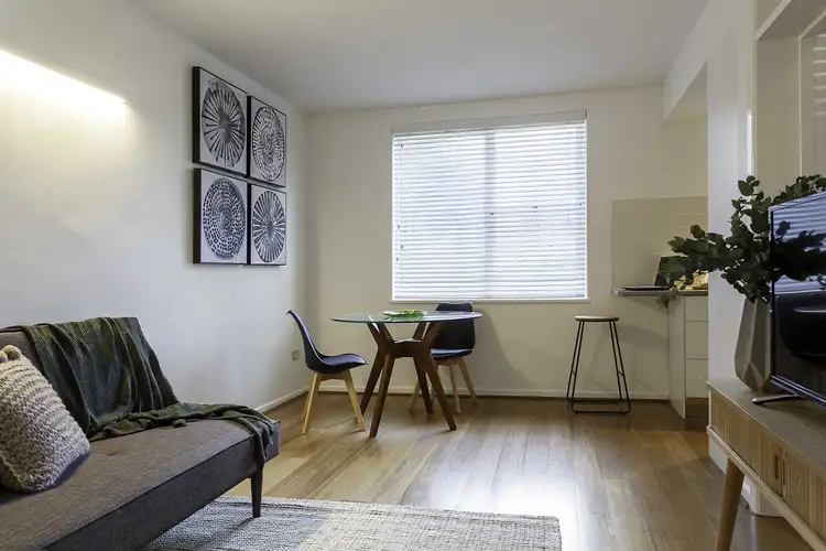 Main view of Homely unit listing, 2/117 Musgrave Road, Red Hill QLD 4059
