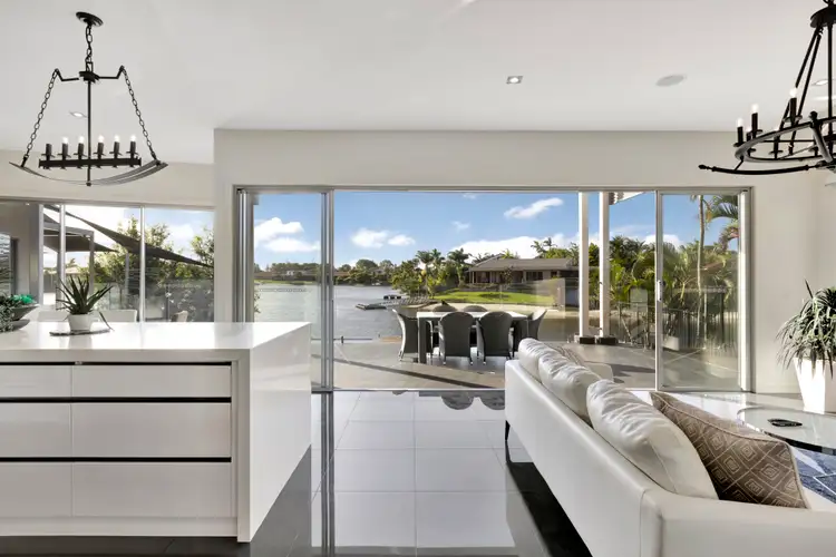Fifth view of Homely villa listing, 1/27 Delungra Street, Broadbeach Waters QLD 4218