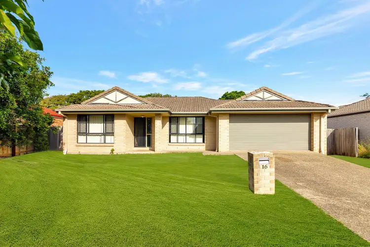 16 Ronayne Circle, One Mile QLD 4305
