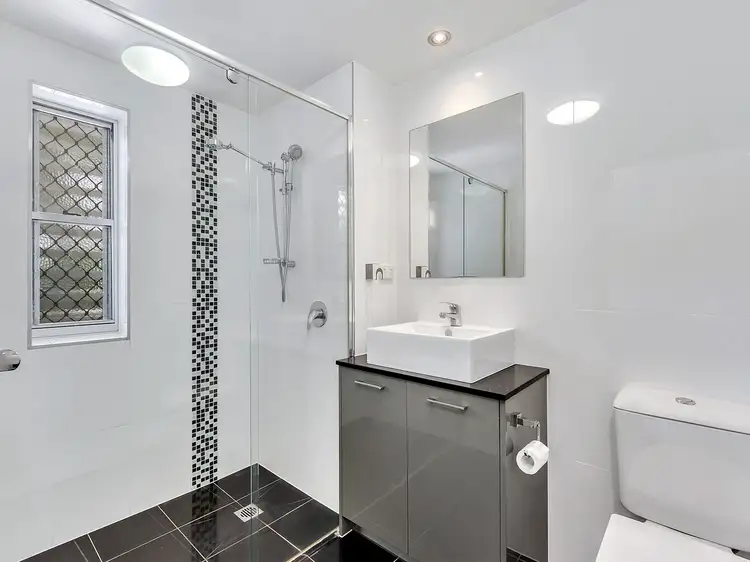 Sixth view of Homely unit listing, 2/91 Beckett Road, Mcdowall QLD 4053