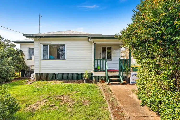 22 Esmond Street, Rockville QLD 4350