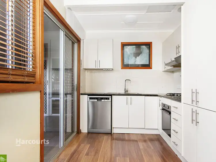 Fifth view of Homely house listing, 207 Northcliffe Drive, Berkeley NSW 2506