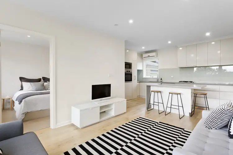 4 Glen Street