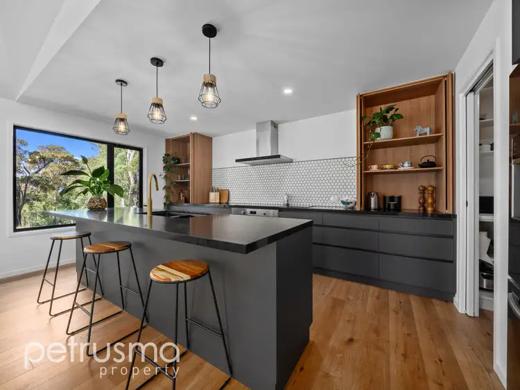16 Haigh Road, Lower Snug TAS 7054