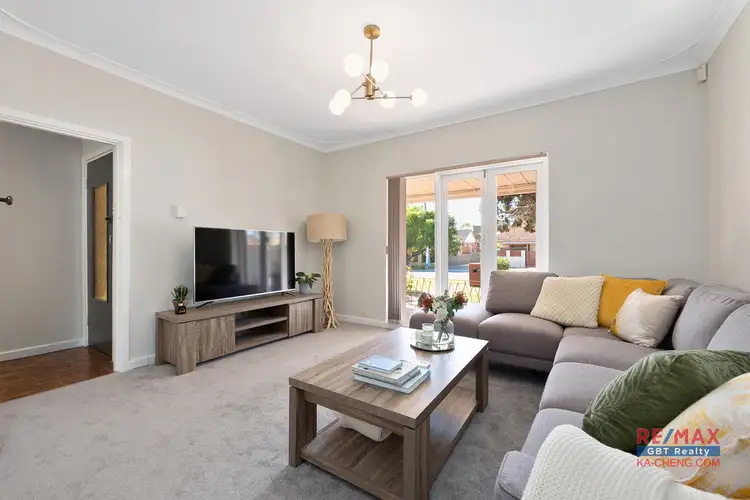 4 Kelby Close, Morley WA 6062