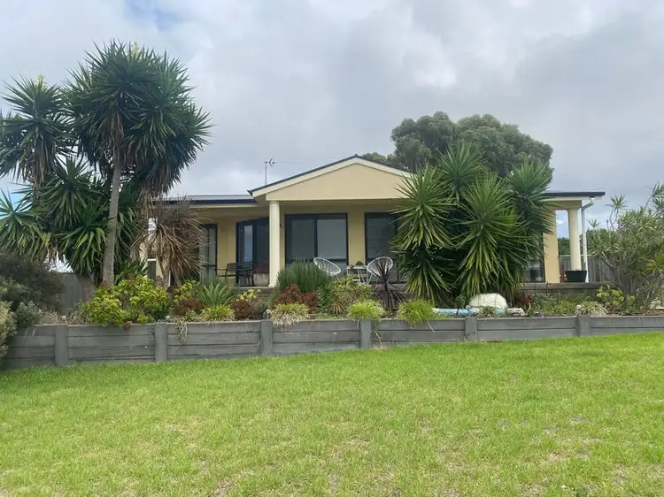 8 Lawson Drive, Port Lincoln SA 5606