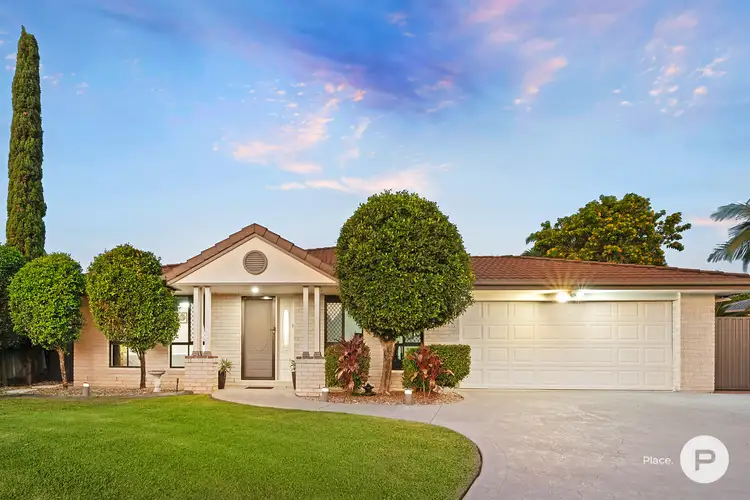 19 Fernhill Place, Parkinson QLD 4115