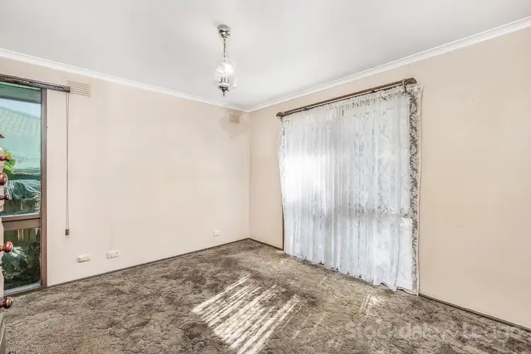 Sixth view of Homely house listing, 10 Macarthur Drive, Cranbourne VIC 3977