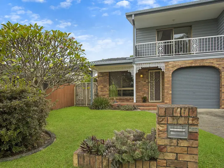 Second view of Homely semi-detached listing, 1/90 Christine Avenue, Burleigh Waters QLD 4220