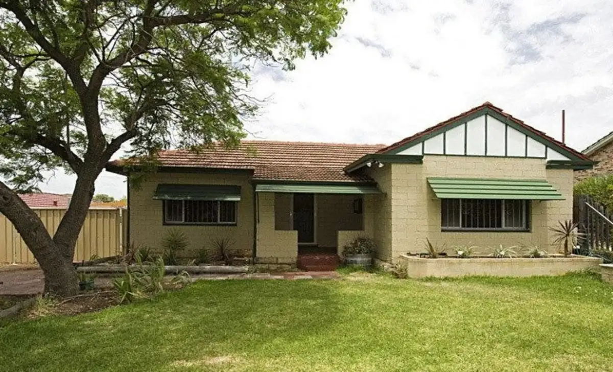 Main view of Homely house listing, 4 Leichardt Street, St James WA 6102